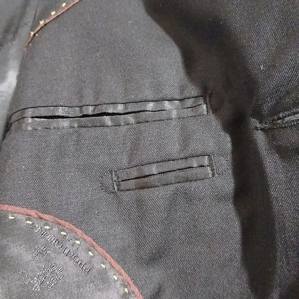 Pronto Mondo 44? Blazer Merino Wool DARK Grey Designed in Italy Flip Cuffs